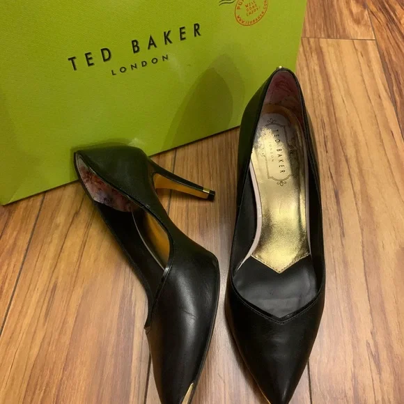 Ted Baker black pumps size 38 - Picture 2 of 6